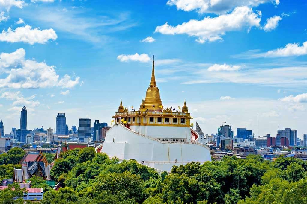 4-ngoi-chua-khac-du-khach-nen-ghe-khi-du-lich-thai-vao-mua-he