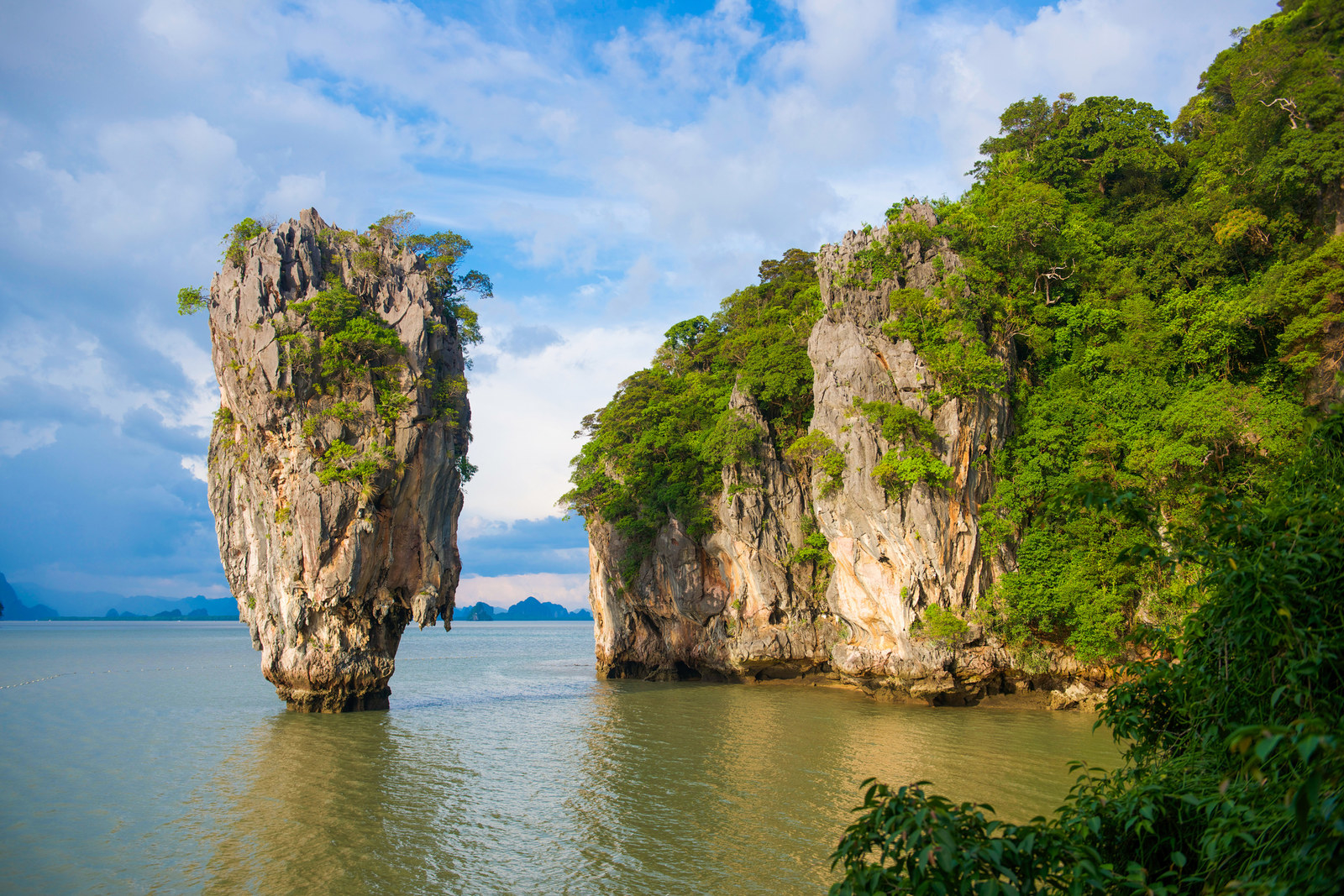 5-dia-diem-du-lich-hap-dan-tai-thai-lan
