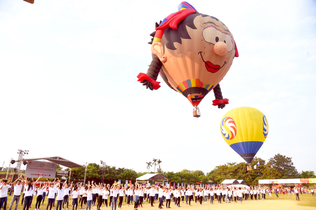 le-hoi-kinh-khi-cau-quoc-te-2019-tai-hue