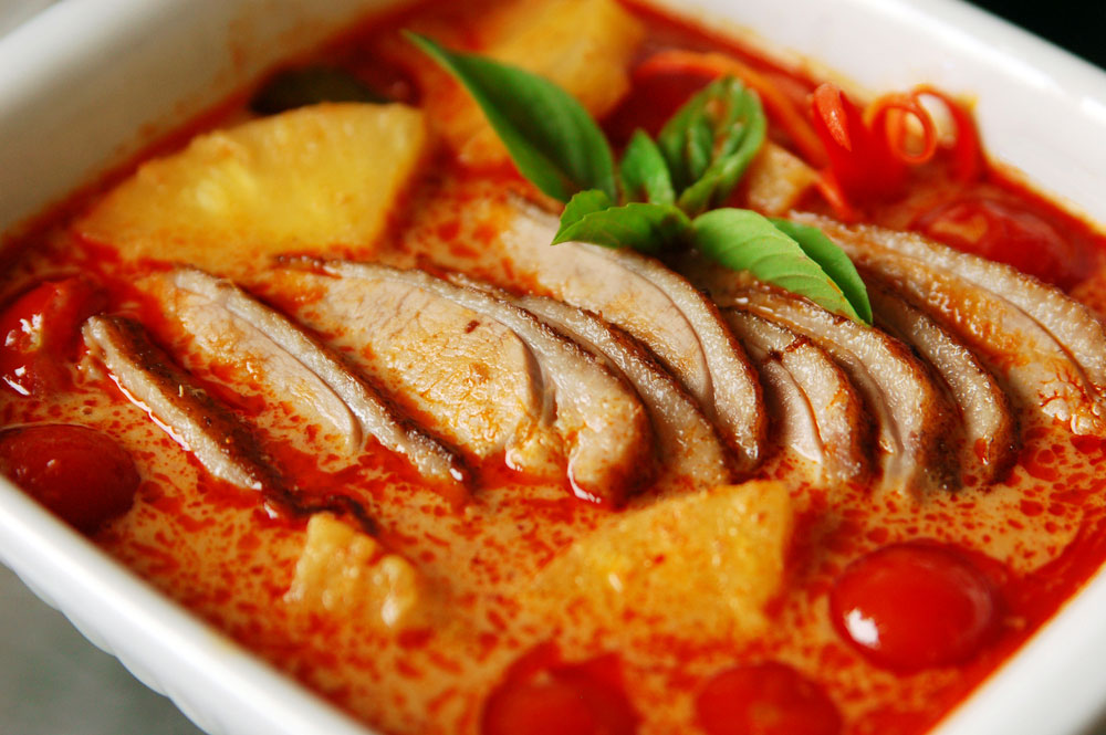 thuc-don-them-3-mon-dac-trung-cho-le-hoi-songkran